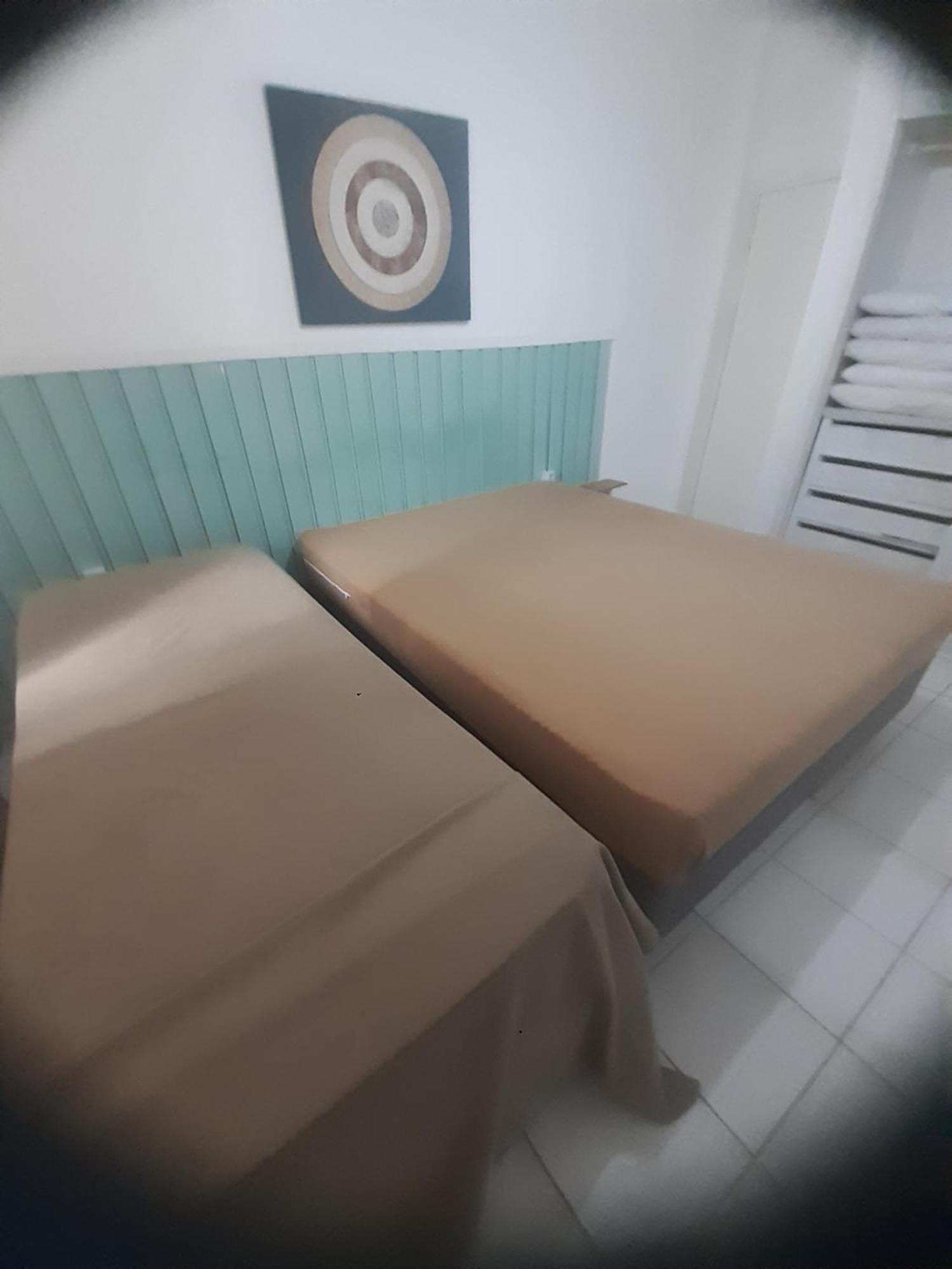 Castanheiras 100 Metros Da Praia,wifi,cadeiras,guarda Sol,cooler Apartment Guarapari